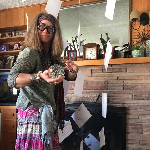 Meet your Posher, Kristine - Picture 3 of 3